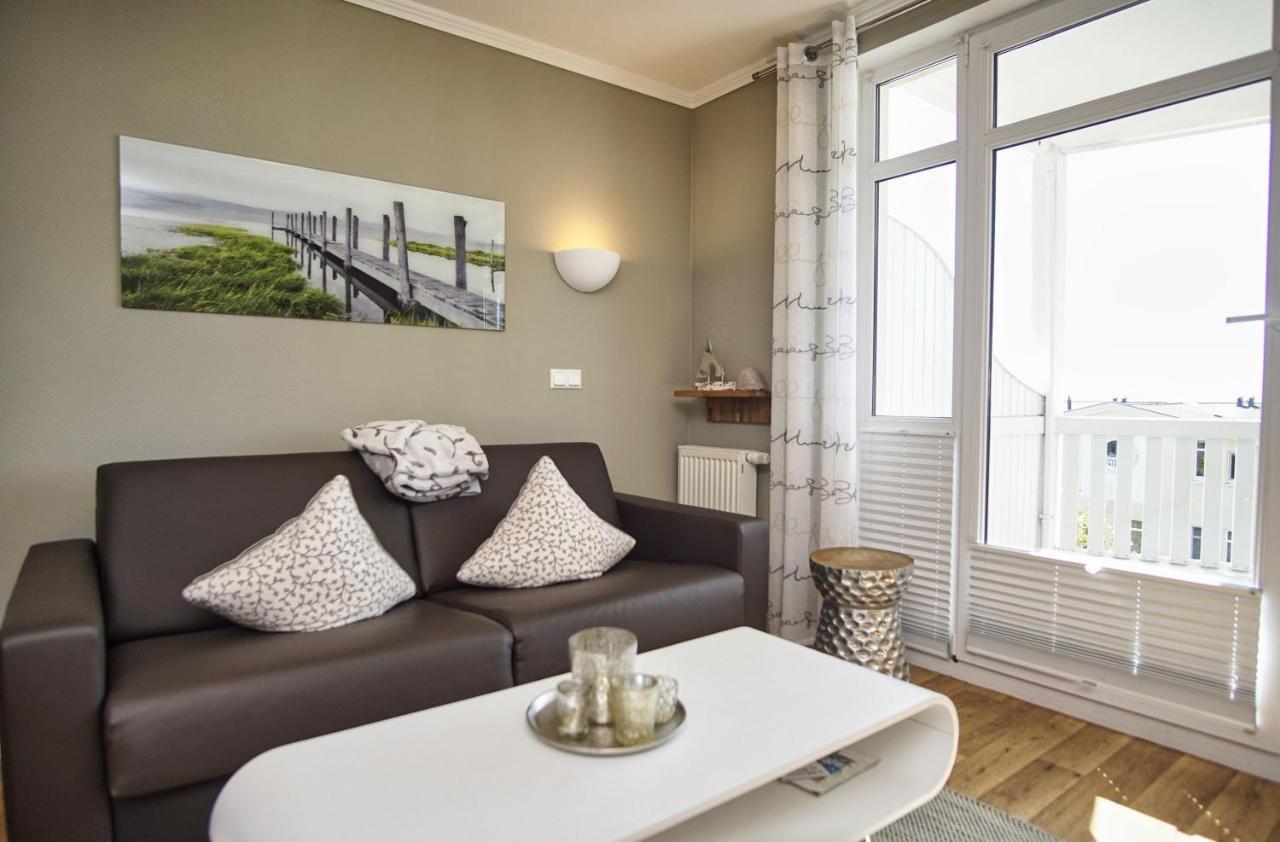 Mit Meerblick Und Balkon, Gratis Nutzung Vom Ahoi Erlebnisbad Und Sauna In Sellin - Meeresblick Fewo 25 Герен Екстер'єр фото