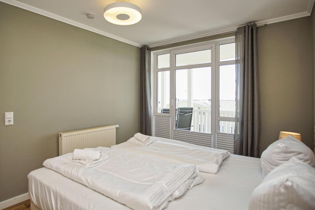 Mit Meerblick Und Balkon, Gratis Nutzung Vom Ahoi Erlebnisbad Und Sauna In Sellin - Meeresblick Fewo 25 Герен Екстер'єр фото