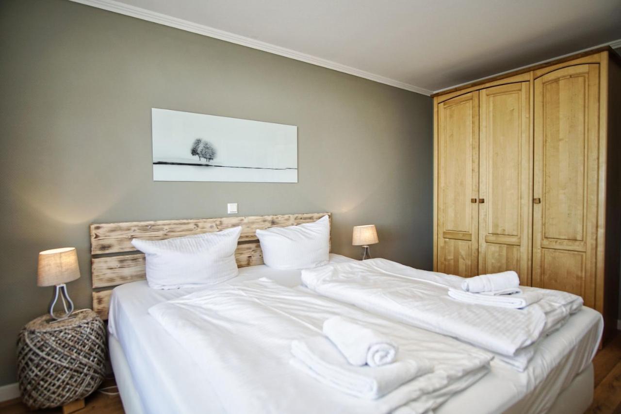 Mit Meerblick Und Balkon, Gratis Nutzung Vom Ahoi Erlebnisbad Und Sauna In Sellin - Meeresblick Fewo 25 Герен Екстер'єр фото